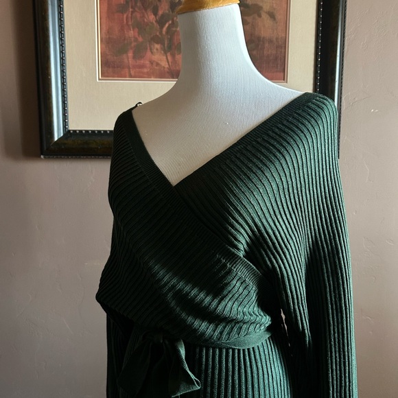 SOLD - Picture 4 of 9